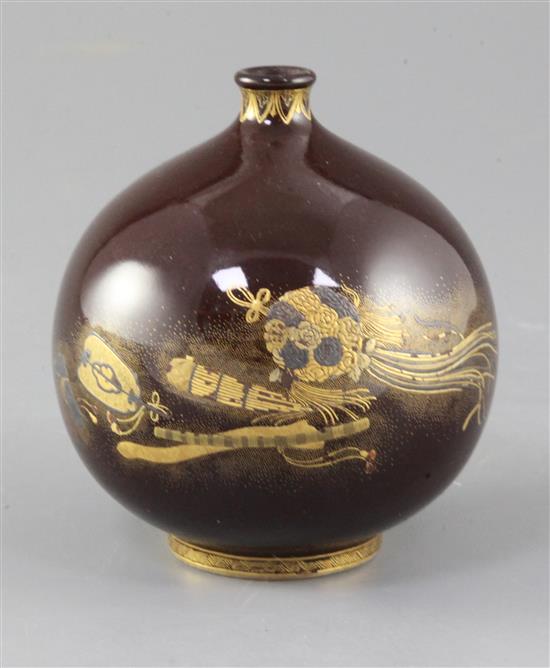 A Japanese Satsuma pottery globular vase, signed Kinkozan, Meiji period, height 11.4cm